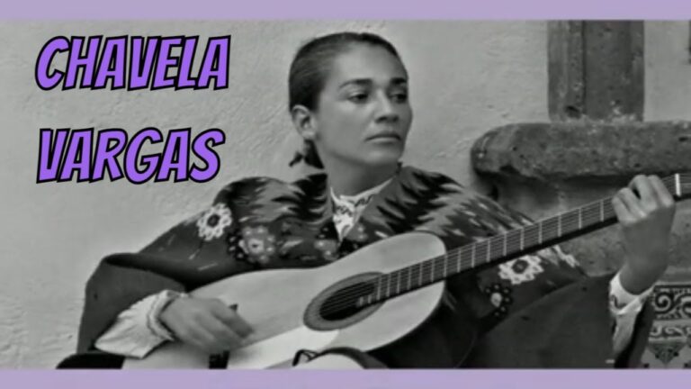 Descubre la Legendaria Chavela Vargas: Biografía y Legado Musical