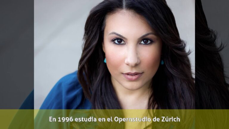 Descubre a Ricardo Bernal: Biografía y Contribuciones Destacadas